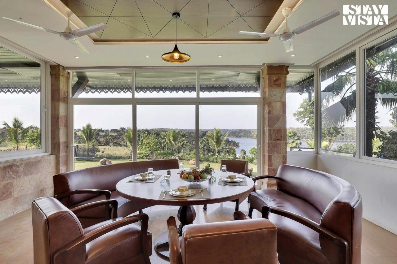 Stayvista'S Lakeside Whispers - Lake & Mountain-View Villa With Lawn & Indoor-Outdoor Games Nagpur Ngoại thất bức ảnh
